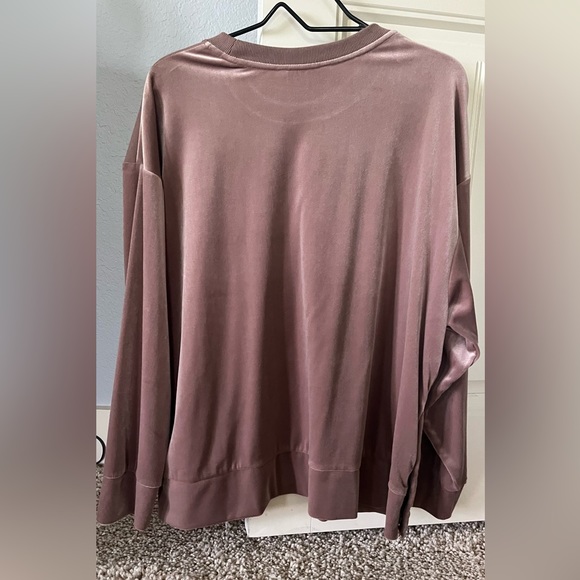 Athleta XL retroplush velvet crewneck in rustic beige. NWOT - Picture 2 of 4